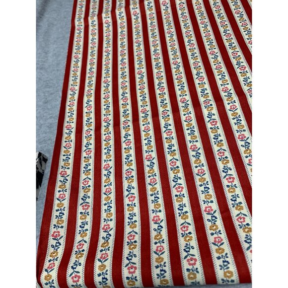 Vintage 28"x44" Red Floral Striped Cotton Fabric Sewing Crafts - Picture 3 of 4